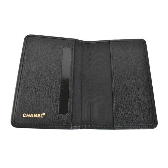 CHANEL: Black, Leather & Gold "CC" Logo Card Wallet (ol) - Picture 6 of 10
